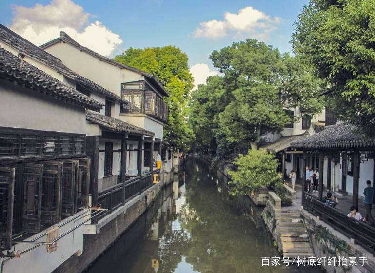 这群人都是好样的！选树典型表彰模范    “德行龙里”年度人物发布
